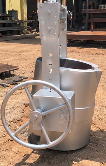 Bottom Pouring Ladle Front View